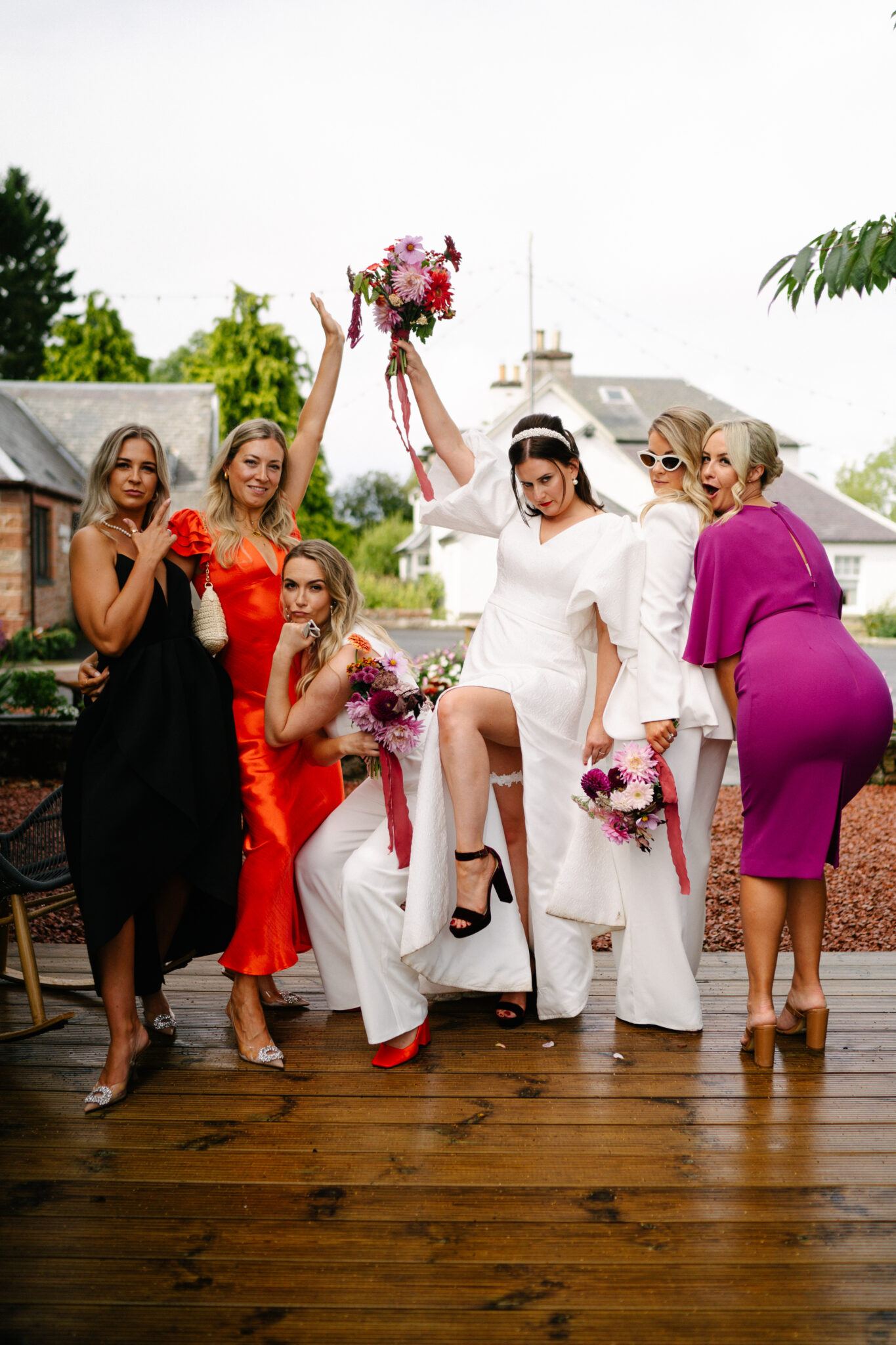 REAL WEDDING || Melrose Wedding Spectacular - madhouseweddings.com